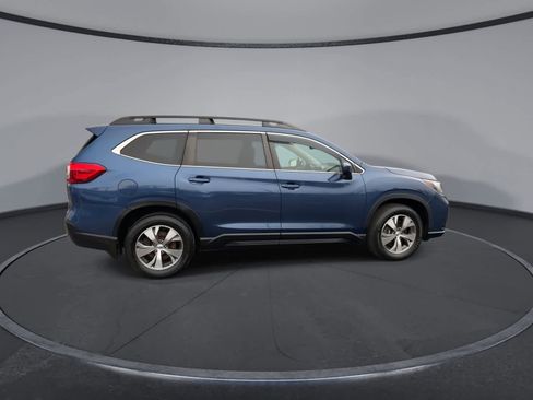 Used 2019 Subaru Ascent Premium image 9