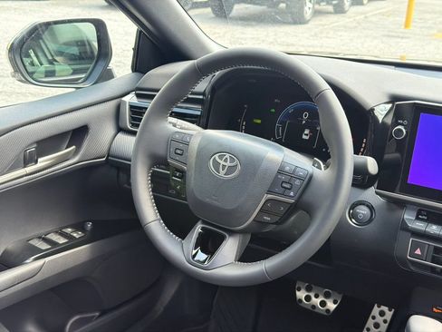 New 2026 Toyota Camry SE FWD image 29