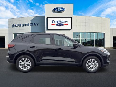 Used 2025 Ford Escape Active image 5
