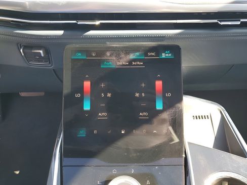 New 2025 Cadillac Escalade IQ Sport 2 image 40