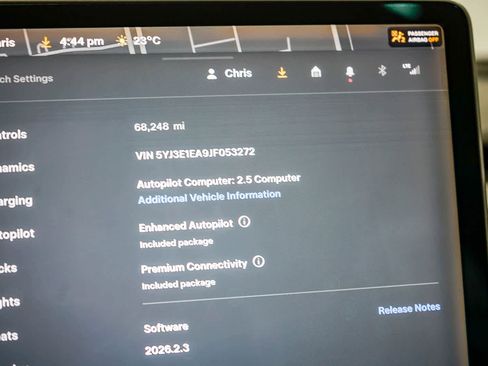 Used 2018 Tesla Model 3 RWD image 24