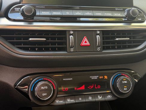 Used 2019 Kia Forte S FWD image 22