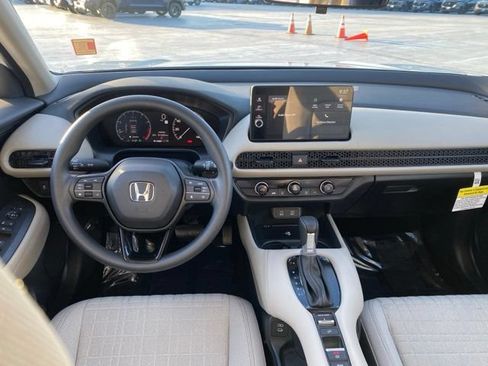 Used 2026 Honda HR-V LX image 11