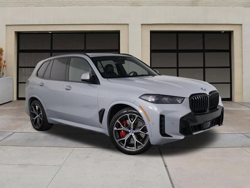 Used 2024 BMW X5 xDrive50e w/ M Sport Package AWD/4WD image 32