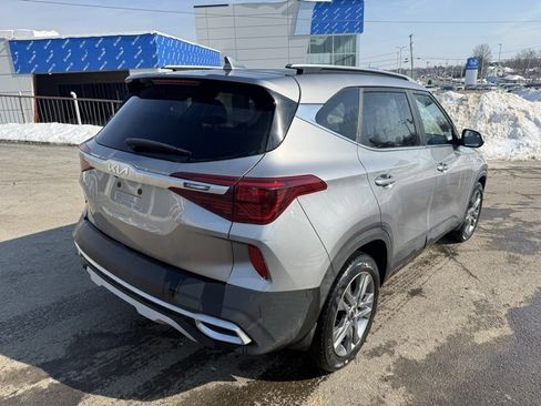 Certified 2023 Kia Seltos S image 6