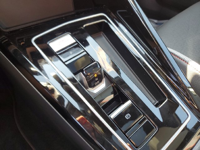 New 2026 Volkswagen GTI SE FWD image 26
