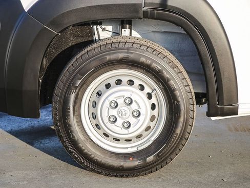 New 2026 RAM ProMaster 2500 w/ Upfitter's Prep Package image 12