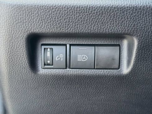 Used 2024 Toyota RAV4 AWD Hybrid image 32