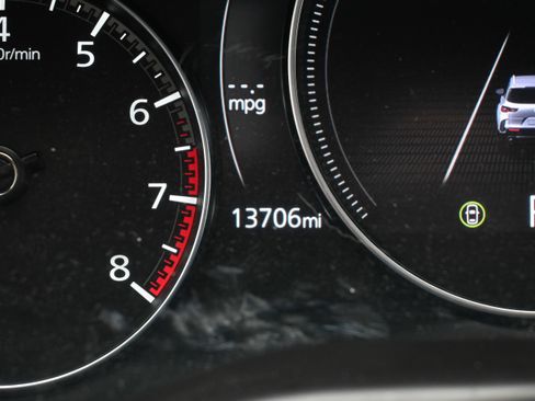 Used 2025 MAZDA CX-50 AWD 2.5 S w/ Premium Package image 13