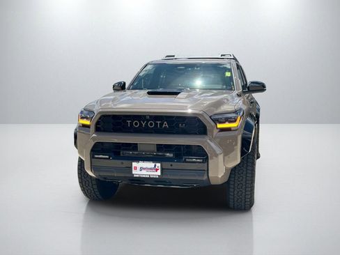 Used 2025 Toyota 4Runner TRD Pro AWD/4WD image 2