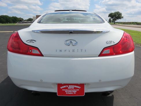 Used 2010 INFINITI G37 x w/ Premium Pkg image 8