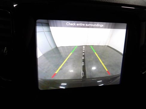Used 2019 Jeep Compass Limited AWD/4WD image 16