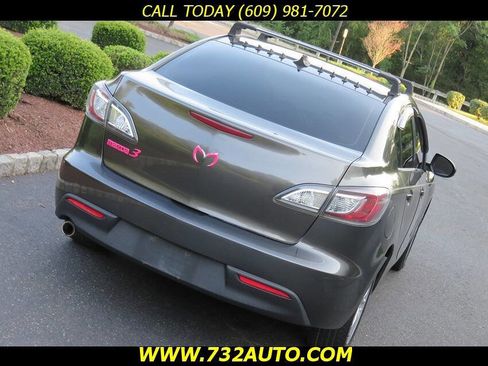 Used 2010 MAZDA MAZDA3 i Touring image 24