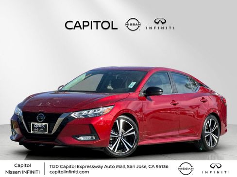 Used 2021 Nissan Sentra SR image 1