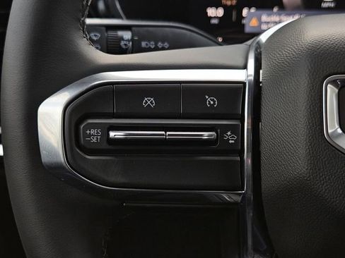 New 2026 GMC Canyon Elevation w/ Convenience Package image 12