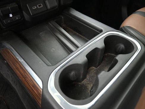 Used 2023 Chevrolet Silverado 3500 High Country image 30