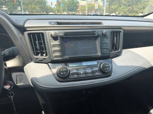 Used 2013 Toyota RAV4 XLE FWD image 14
