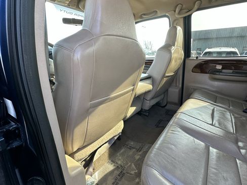 Used 2004 Ford F250 Lariat image 41