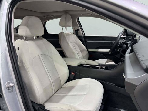 Used 2024 Hyundai Sonata SEL w/ Convenience Package FWD image 39