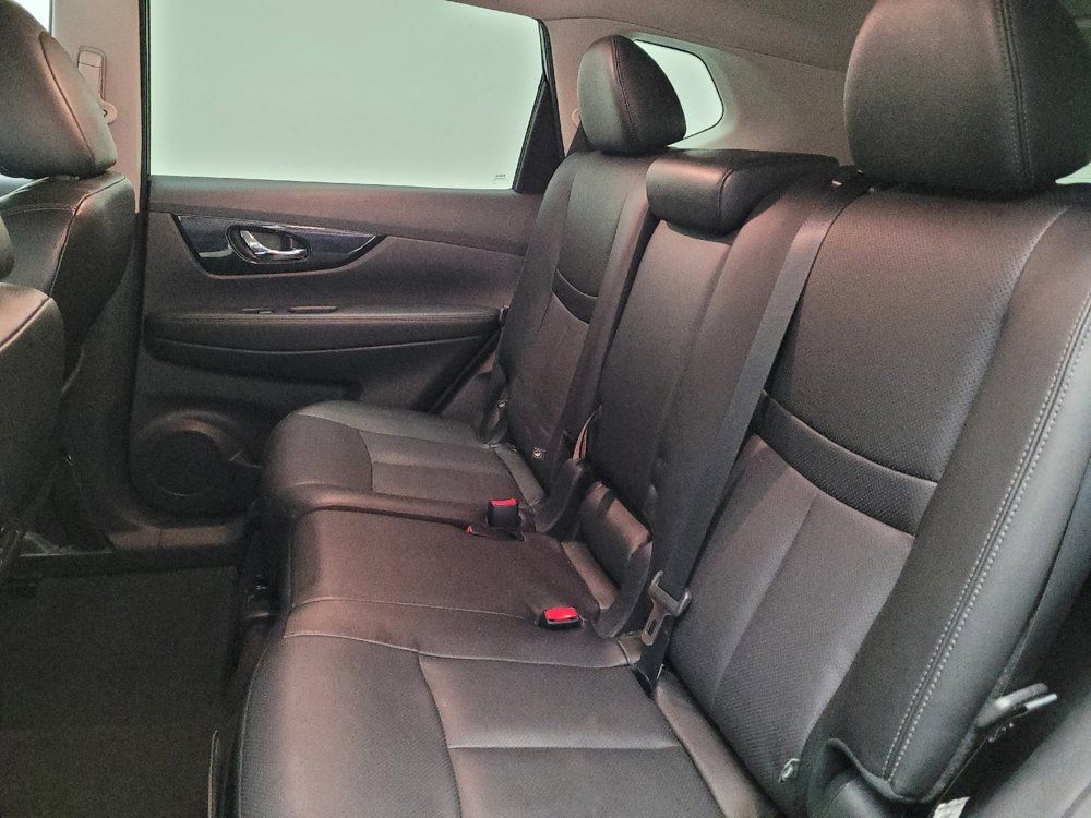 Used 2019 Nissan Rogue SL w/ Premium Package FWD image 18