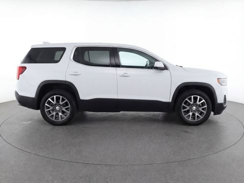 Used 2023 GMC Acadia SLT FWD image 11