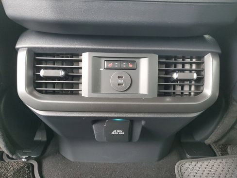 Used 2025 Ford F150 Lariat w/ Equipment Group 502A High image 10