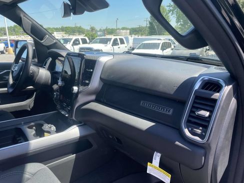 New 2026 RAM 1500 Big Horn AWD/4WD image 14