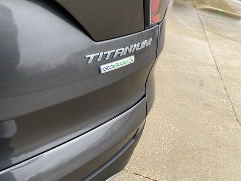 Used 2017 Ford Escape Titanium w/ Equipment Group 301A image 7