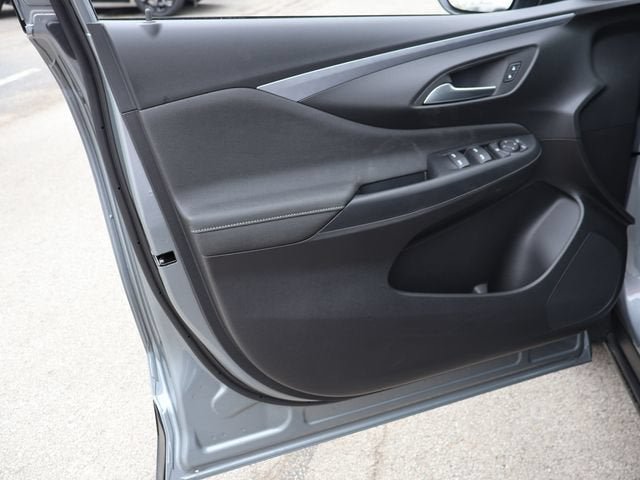 New 2026 Buick Envista Sport Touring FWD image 37