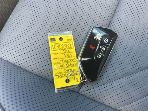 New 2026 Volkswagen Tiguan SE R-Line image 29