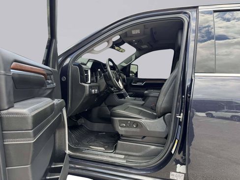 Used 2024 GMC Sierra 2500 Denali w/ Denali Reserve Package AWD/4WD image 19
