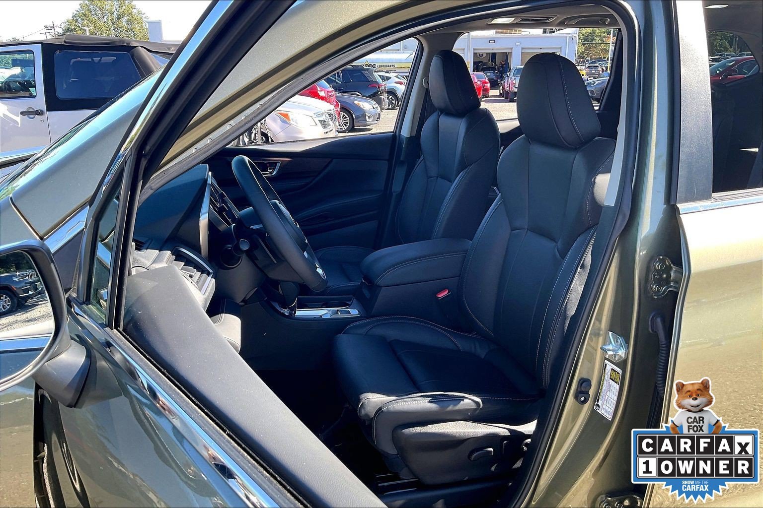 Used 2023 Subaru Ascent Touring AWD/4WD image 8