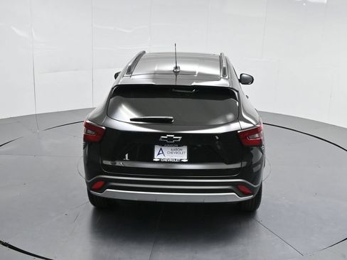 Used 2026 Chevrolet Trax LT w/ Sunroof Package FWD image 64