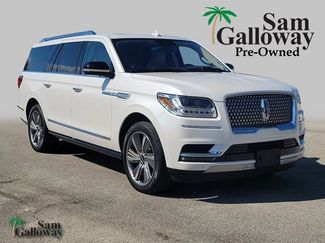Used 2018 Lincoln Navigator L Reserve w/ Technology Package video 1