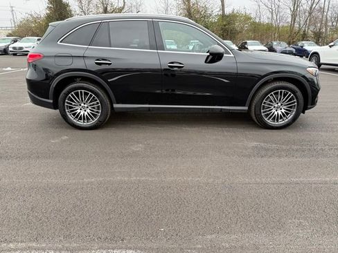 Certified 2026 Mercedes-Benz GLC 300 4MATIC image 4