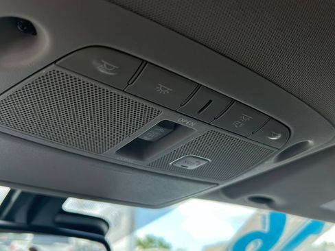 Used 2016 Nissan Maxima Platinum FWD image 27