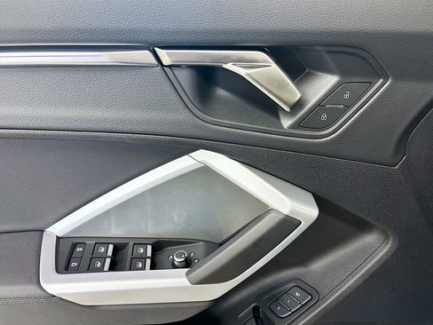 Used 2025 Audi Q3 2.0T Premium Plus image 21