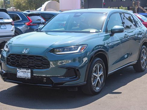 Used 2025 Honda HR-V EX-L image 3