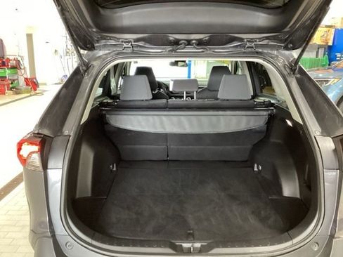 Used 2025 Toyota RAV4 XLE AWD/4WD image 14