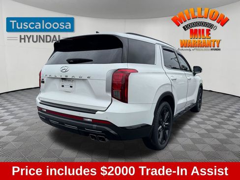 Used 2024 Hyundai Palisade XRT FWD image 3