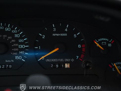 Used 1995 Ford Mustang GT RWD image 40