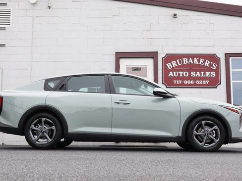 Used 2025 Kia K4 FWD image 9