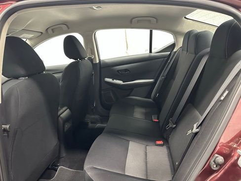 Used 2025 Nissan Sentra SV image 44