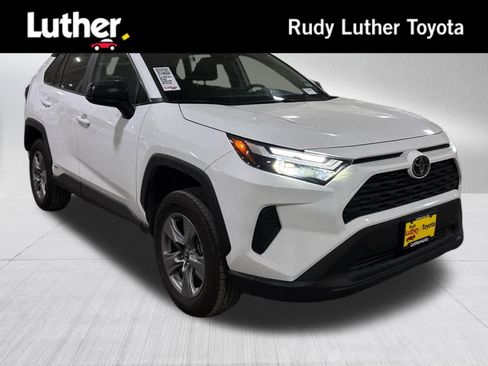Used 2025 Toyota RAV4 LE image 1