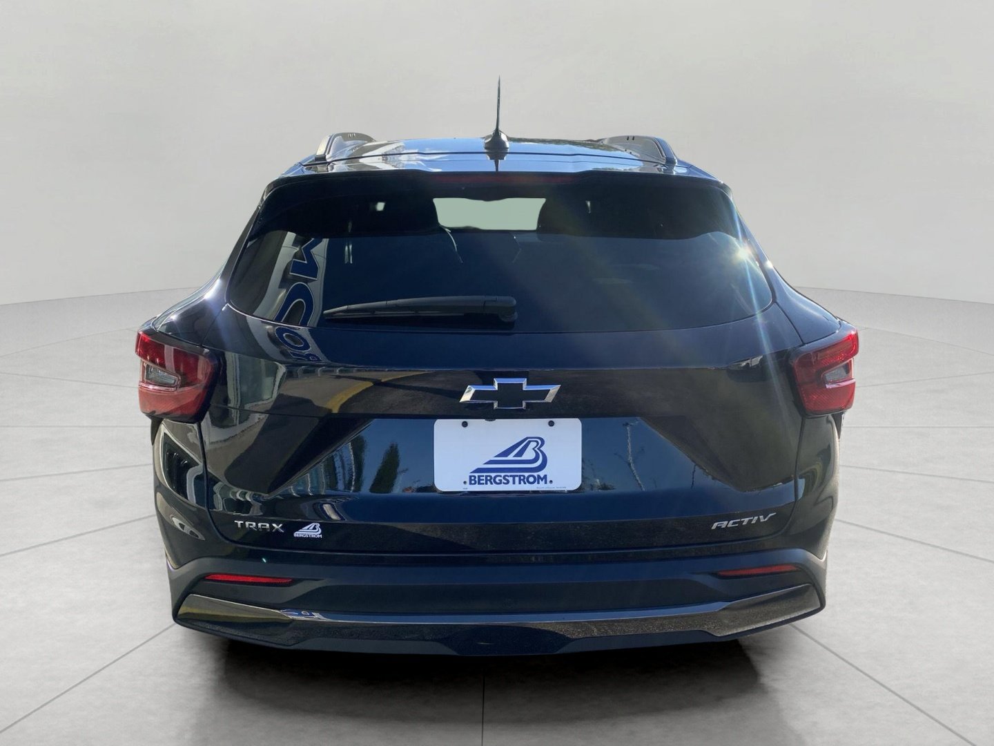 Used 2025 Chevrolet Trax ACTIV w/ Driver Confidence Package FWD image 9