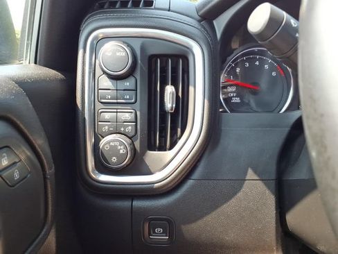 Used 2021 Chevrolet Silverado 1500 RST w/ Convenience Package II AWD/4WD image 13