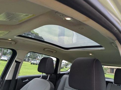 Used 2015 Ford C-MAX SE w/ Equipment Group 201A image 16