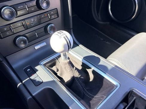 Used 2011 Ford Mustang Shelby GT500 RWD image 20