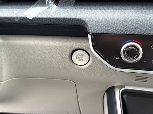 New 2026 Kia Carnival SX image 31