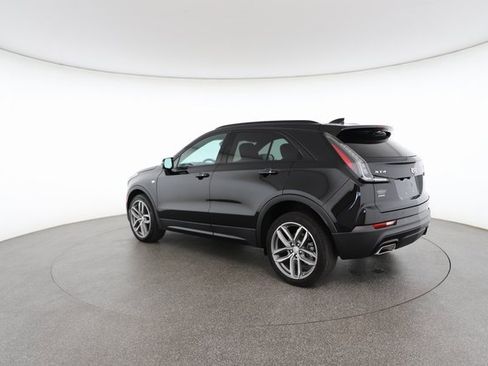 Used 2023 Cadillac XT4 Sport image 10
